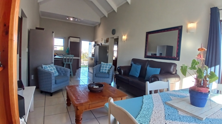 2 Bedroom Property for Sale in Sandbaai Western Cape